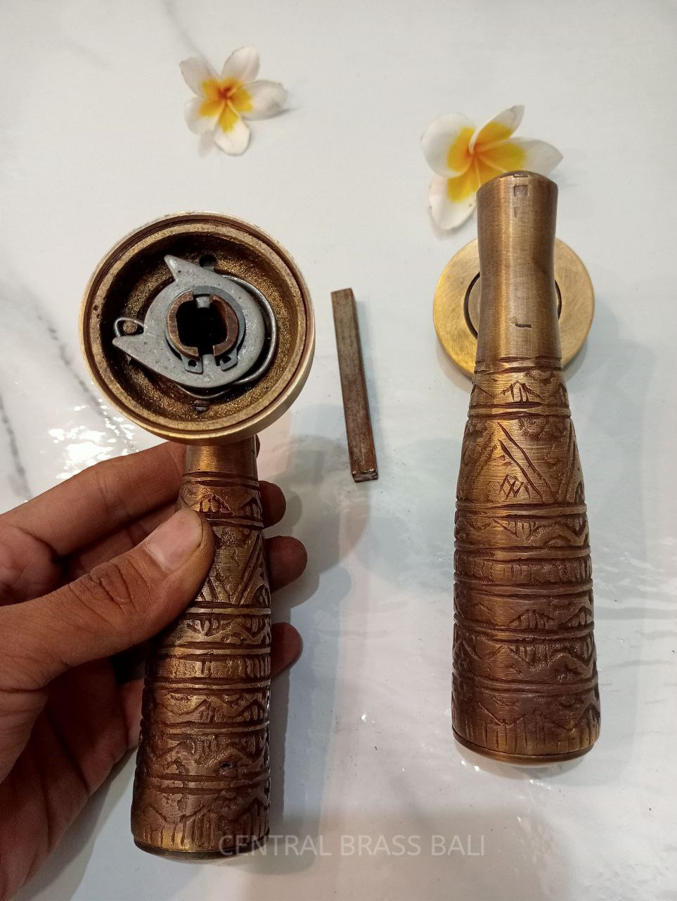 2x pcs Crank egypt carved vintage antique brass door handle | brass door pull, brass door handle, unique door handle, vintage door handle