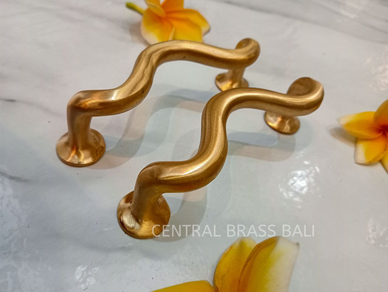 2x pcs drawer handles