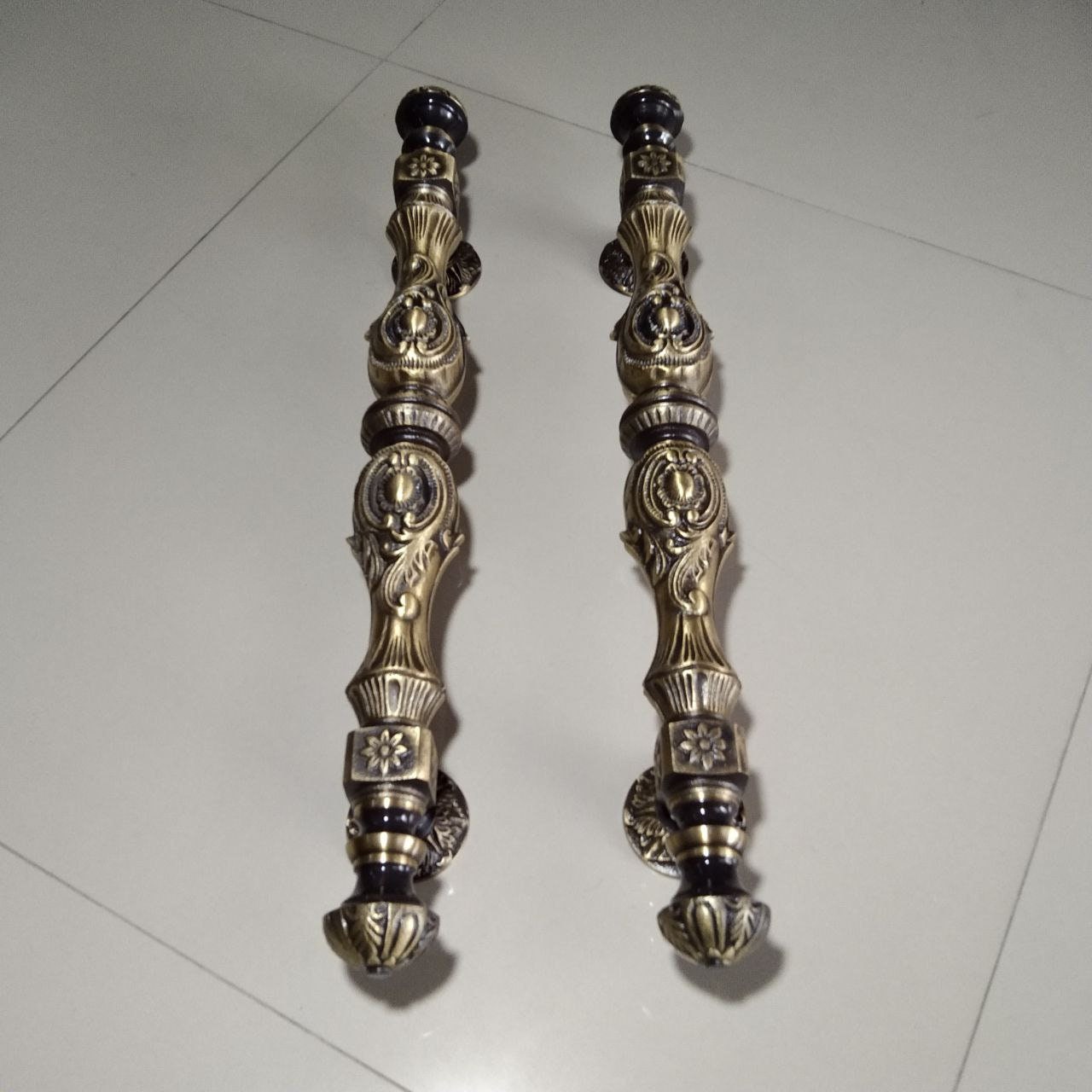 Victorian Brass Entry Door Handle | Antique Floral Pull