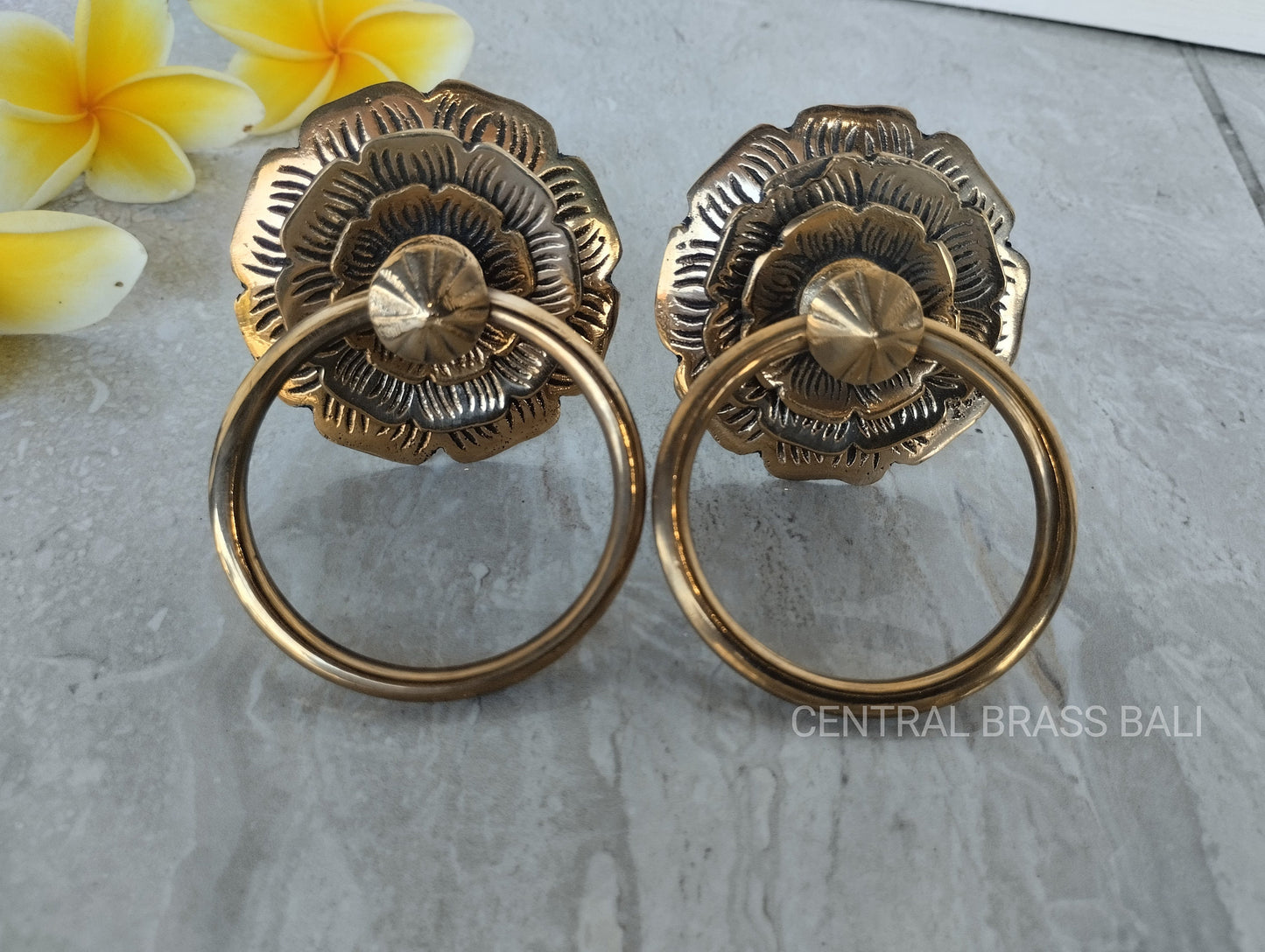 Set of 4 Solid Brass Sunflower Ring Pulls, Gold Cabinet Knobs, Vintage Retro Drawer Pull Hardware