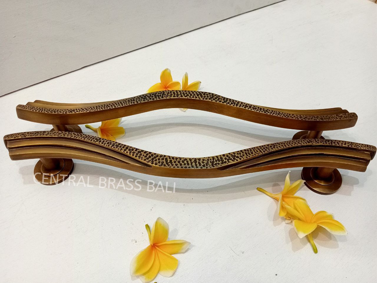 17.12" inch 2x pcs vintage WAVY handle, brass door pull, Brass door handle, Brass Art Deco Door Pull Handle, main entry door handle