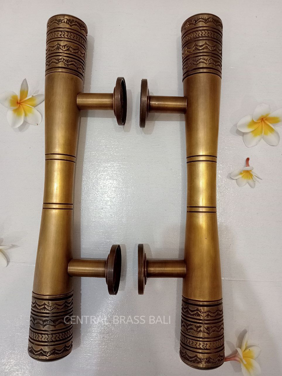 2x pcs 40 cm solid brass door handle | Brass door pull | Vintage Door Handle| Antique Handle | main entry door handle, brass door handle