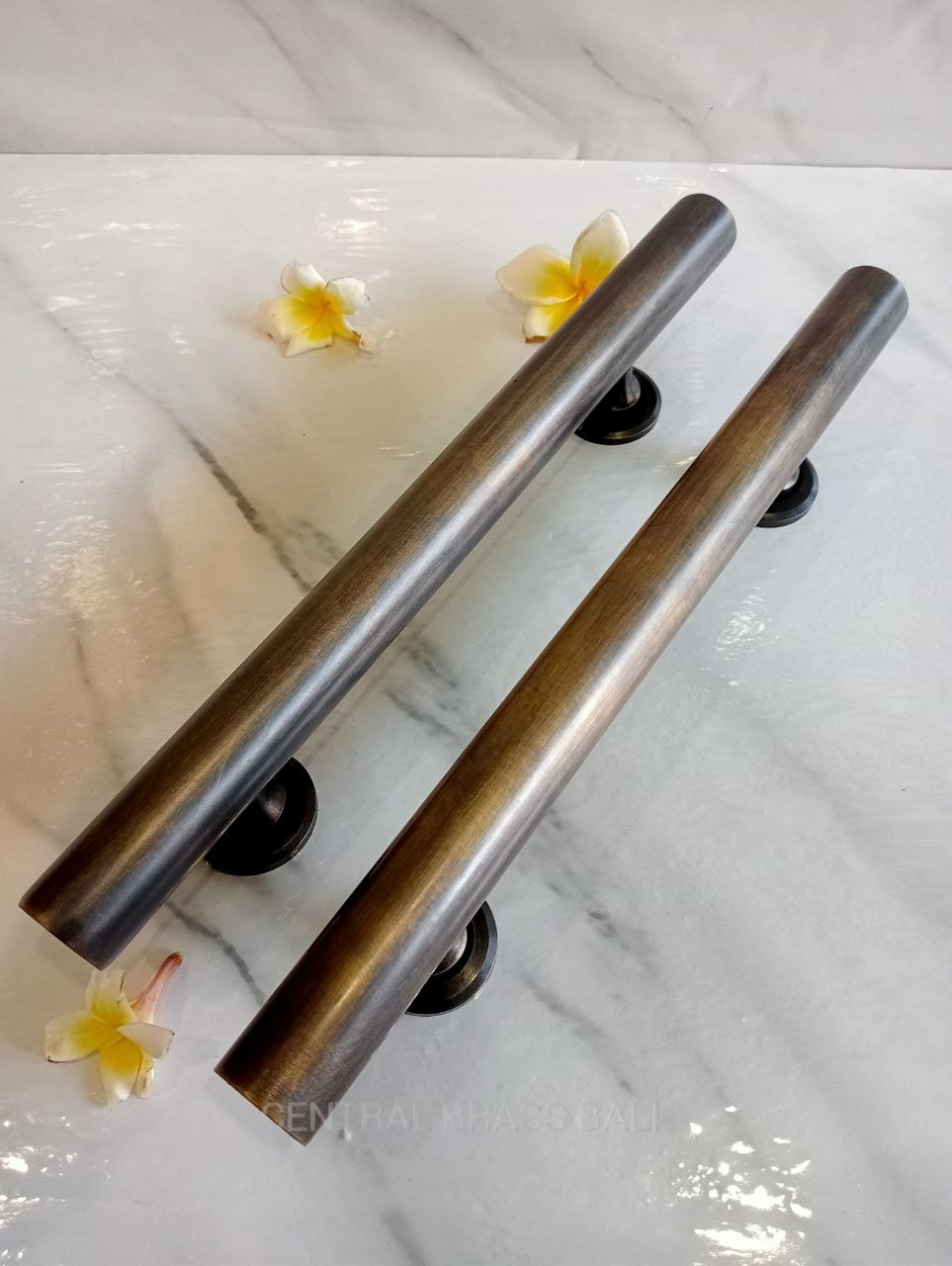 2x 30 cm Vintage Elegant PLAIN handle, Main Entry Door Handle Pull Hollow Brass | Brass door pull | Brass door handle, Door Handle, D pull