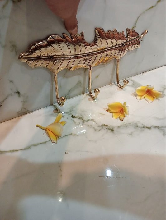 2pcs Vintage Brass Leaf Coat Hooks, Wall Mounted Solid Brass Hangers for Bathroom, Entryway, Bedroom & Towel Storage