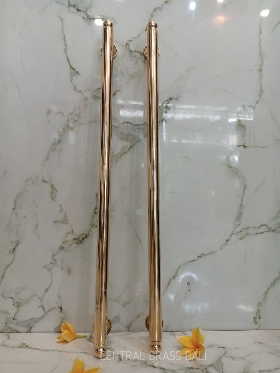 2pcs Polished Brass 70cm, solid plain end round door handle Brass