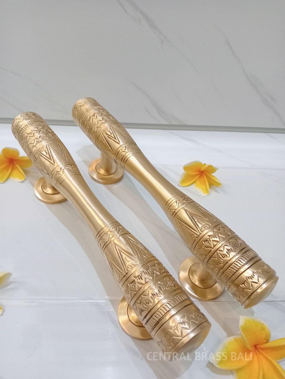 Egypt Gold polished door handles Pair (30 cm)