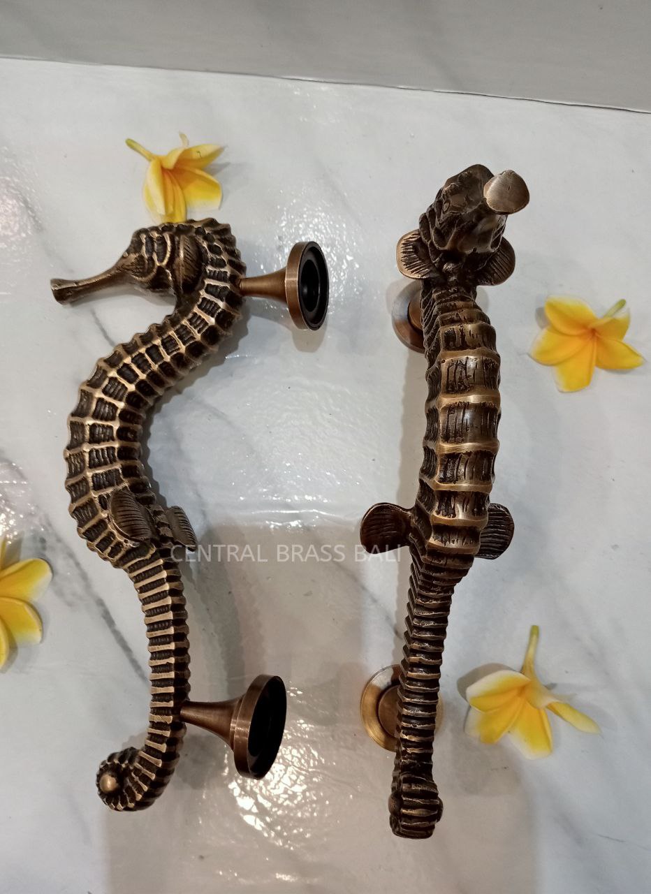 Seahose handles, Vintage Brass pull Pair