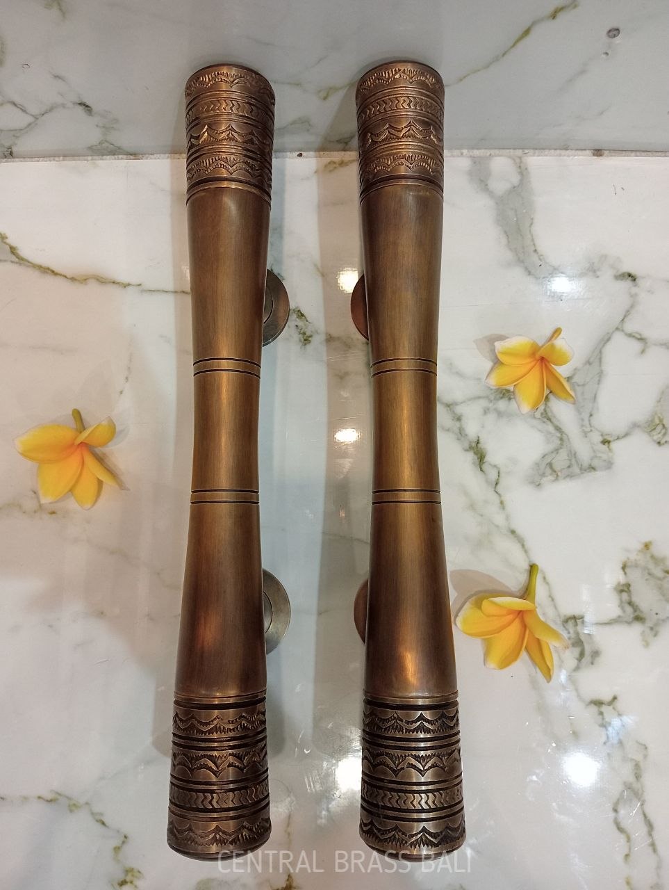 2x pcs 40 cm solid brass door handle | Brass door pull | Vintage Door Handle| Antique Handle | main entry door handle, brass door handle