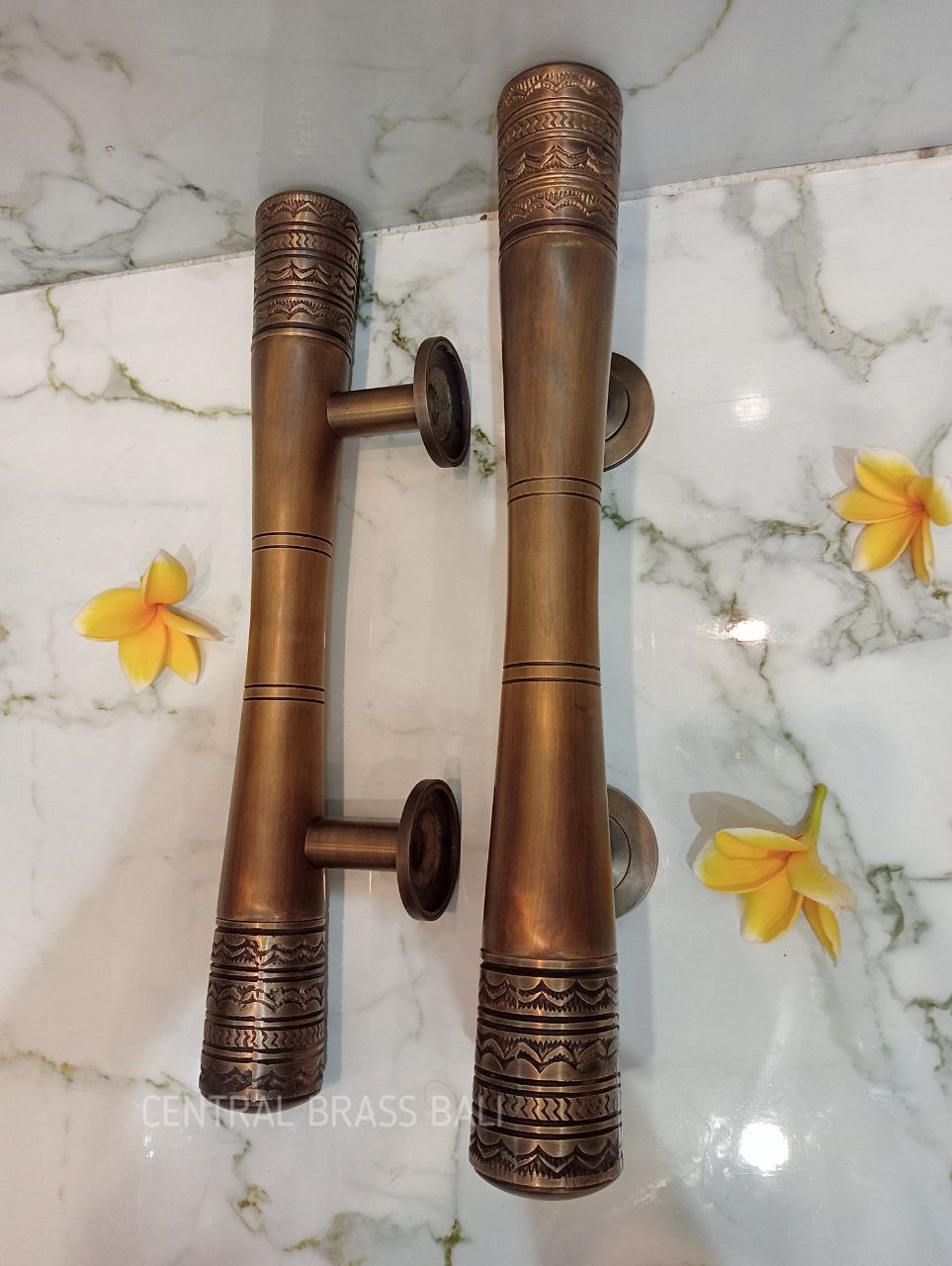2x pcs 40 cm solid brass door handle | Brass door pull | Vintage Door Handle| Antique Handle | main entry door handle, brass door handle