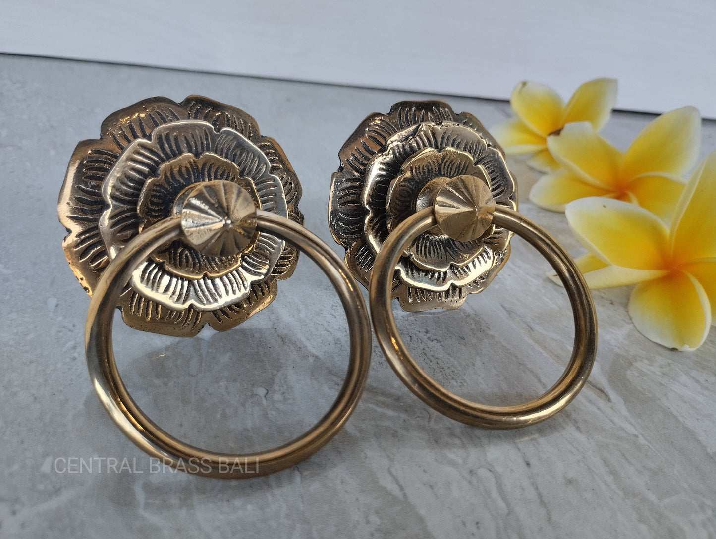 Set of 4 Solid Brass Sunflower Ring Pulls, Gold Cabinet Knobs, Vintage Retro Drawer Pull Hardware