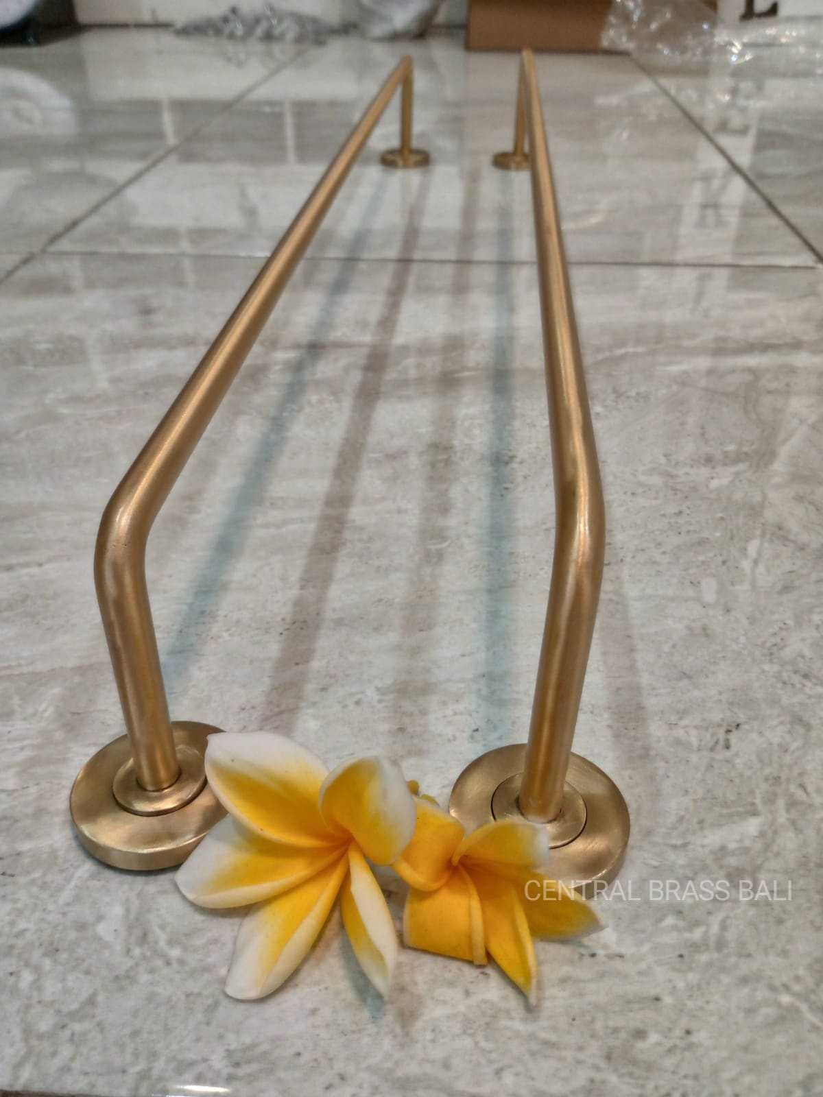 Minimalist Brass Towel Bar 70cm, Solid Brass Bathroom Towel Holder, Modern Wall Mounted Towel Rack, Luxury Bathroom Hardware