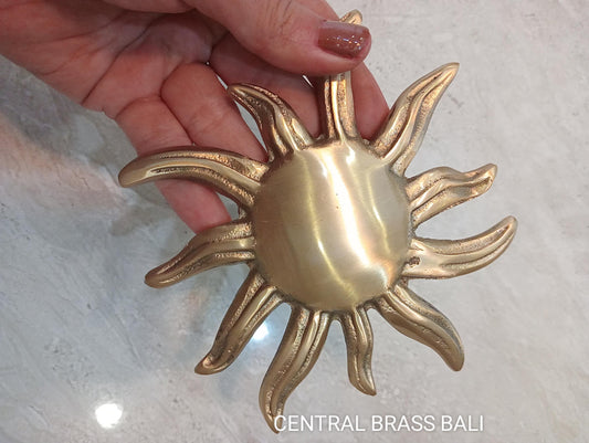 Set of 4 Sun Shaped Brass Cabinet Handles, Gold Drawer Pulls