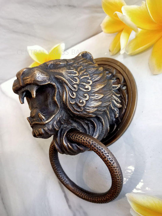 Vintage Brass Tiger Door Knocker – Antique Style Front Door Decor