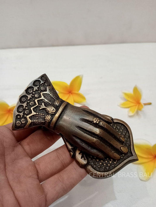 Set of 2 Brass Hand Shaped Napkin Holders, Unique Table Decor, Sculptural Napkin Holder