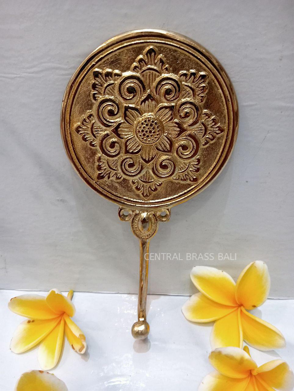 Set of 3 Floral Brass Wall Hooks, 7.08" Home Decor