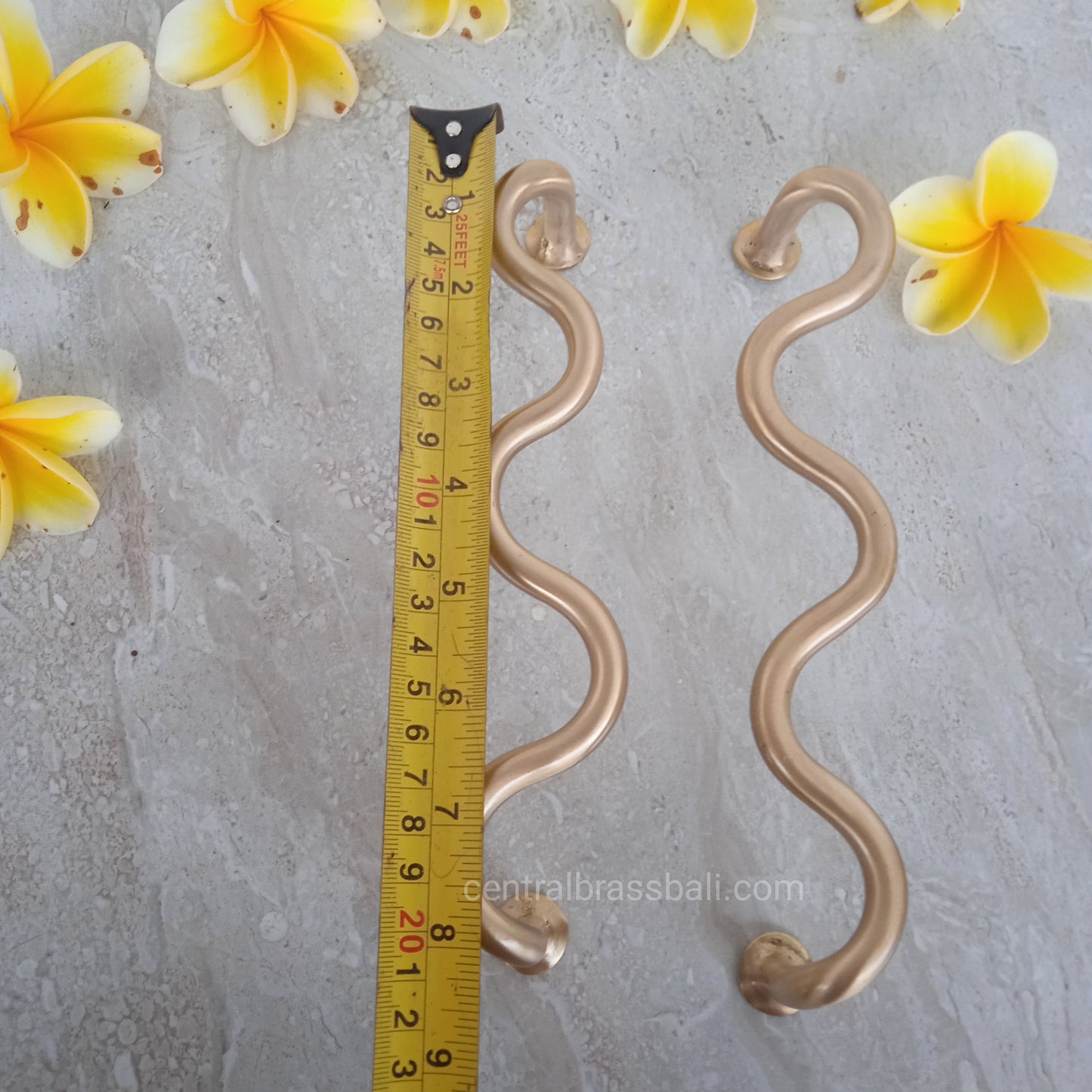 Set of 4pcs Wavy Brass Cabinet Handle, Wiggle Drawer Pull, 8.26"