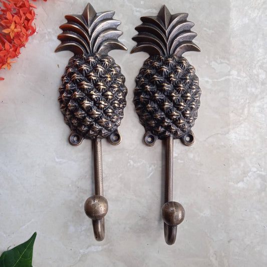 set of 3 Solid Brass Pineapple Wall Hook, Vintage Tropical Decor