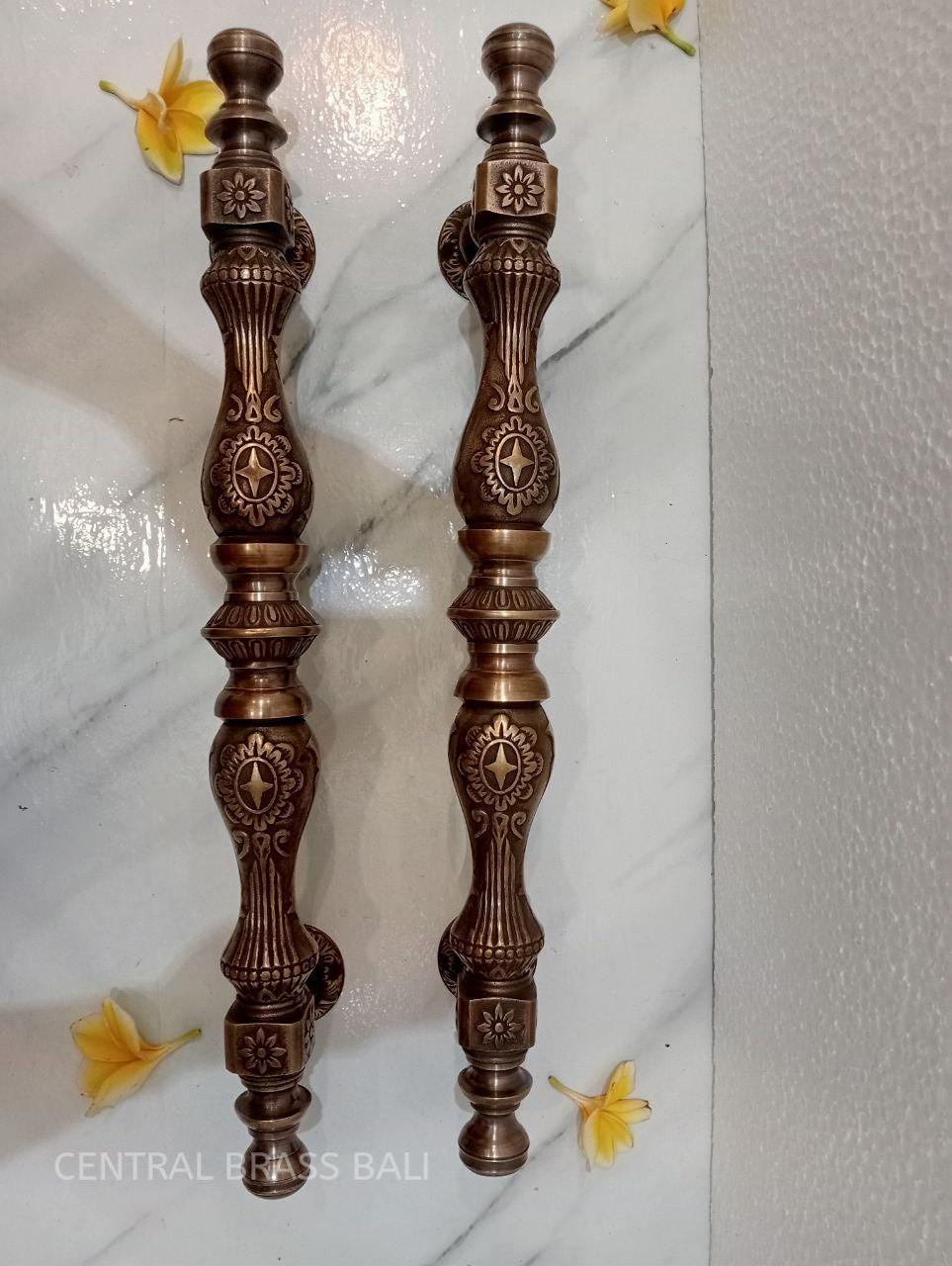 Victorian Brass Door Handle Set, 20.66" Classic Door Pulls