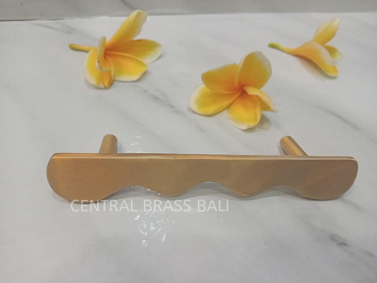 4pcs Wiggle Brass Cabinet Handles, Wavy Drawer Pulls, 15cm
