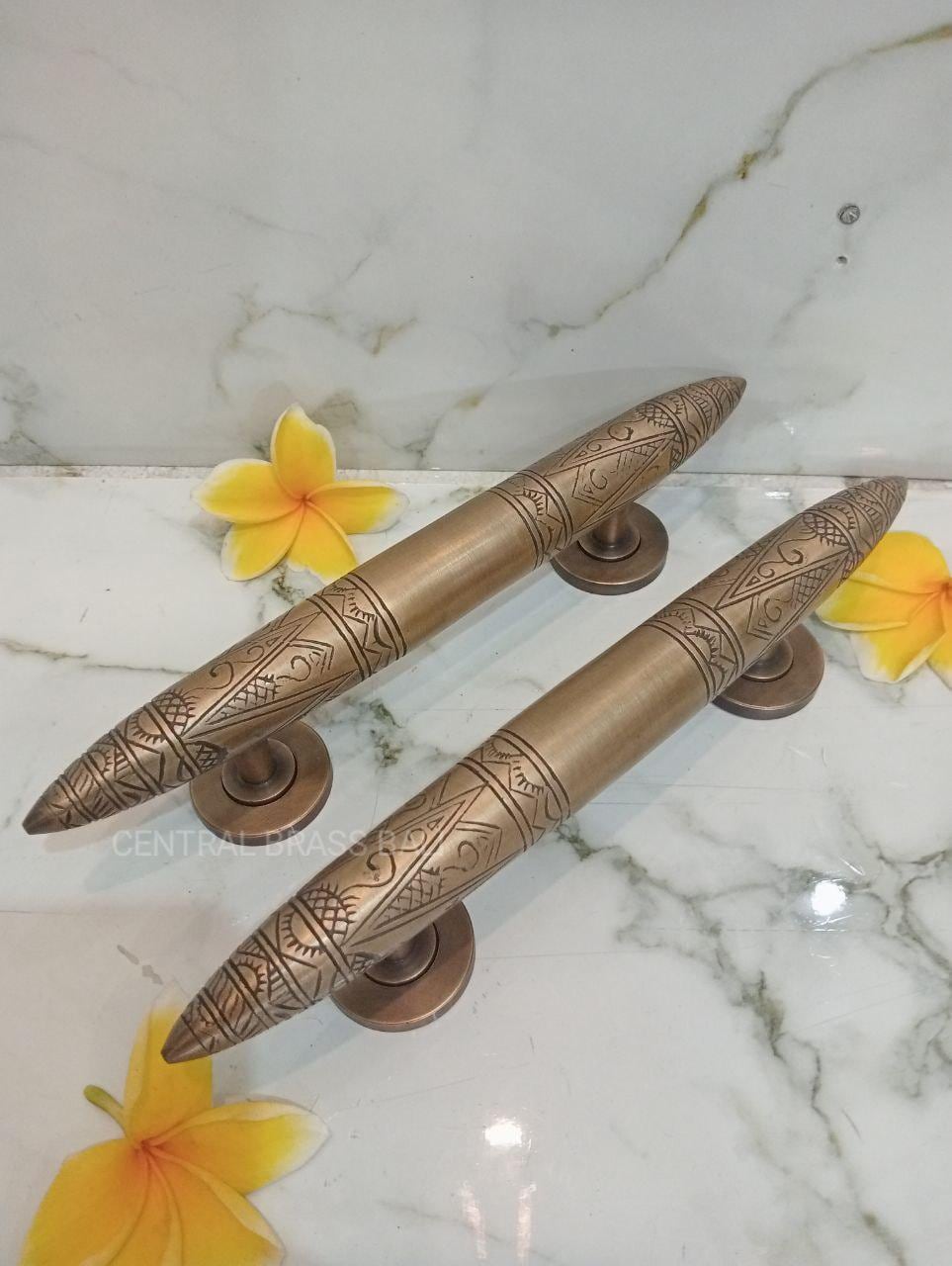 Vintage Bronze Brass Door Handle Pull – Antique Engraved Main Entry Door Handle (Pair) v2