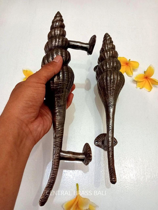 2pcs Vintage Shell Shape Brass Door Handles, Coastal Front Door Pull Handle Pair, Solid Brass Entry Door Hardware, Beach House Decor