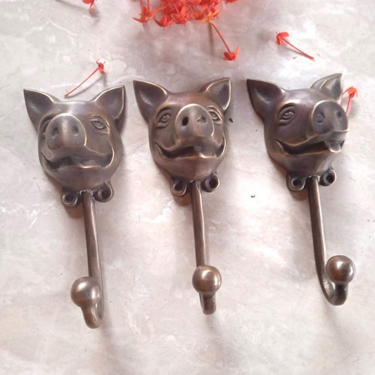 Set of 3 Vintage Brass Pig Wall Hooks, Farmhouse Coat Hooks, Rustic Animal Wall Hook, Solid Brass Towel Hook, Country Home Decor