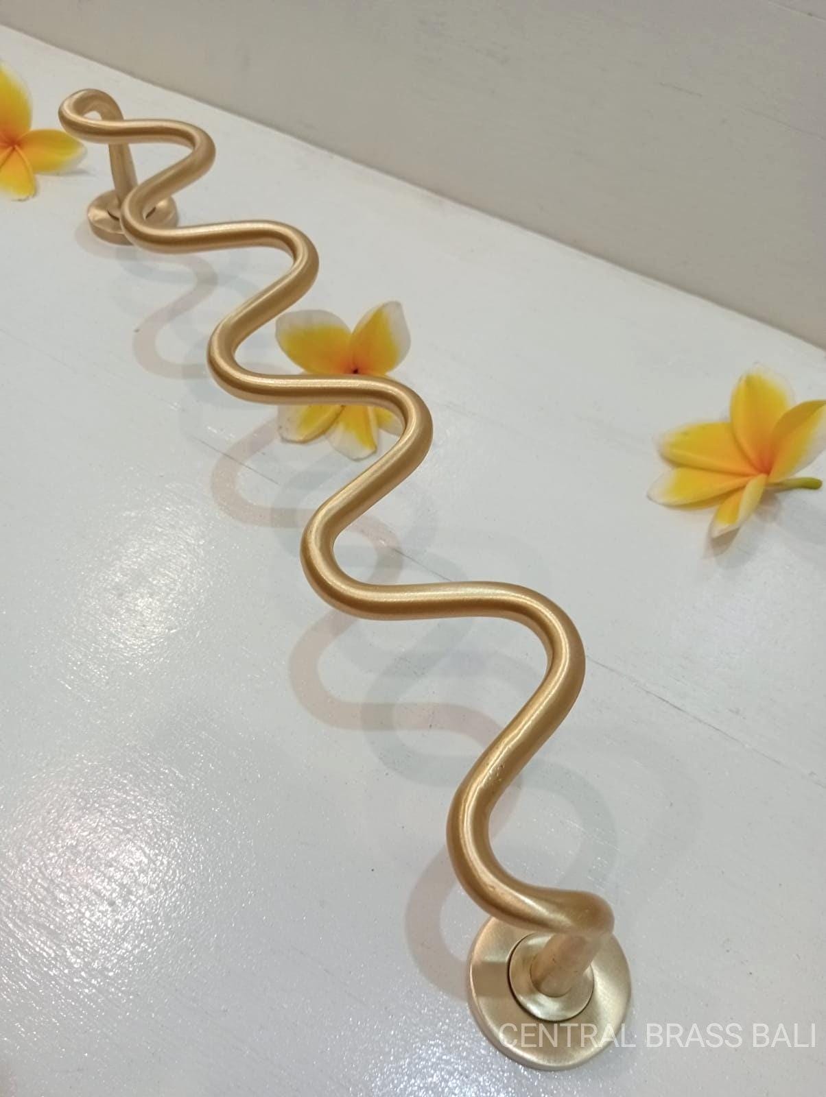 2pcs Solid Brass Wavy Towel Holder, Zig Zag Towel Rack, Toilet towel Holder, Modern Bathroom Decor