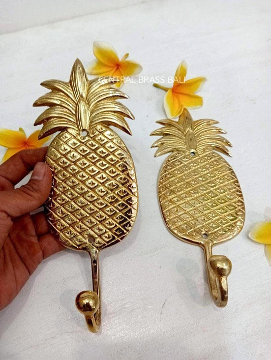 Brass Pineapple Wall Hooks Set of 3, Vintage Gold Tropical Hooks, Solid Brass Coat Hooks, Kitchen Bathroom Wall Decor, 22cm