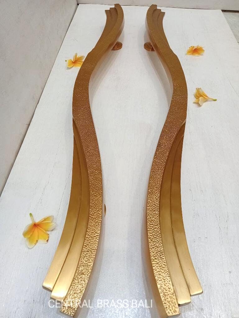 Large Brass Wavy Door Handle Set, Gold Finish, 39.37"