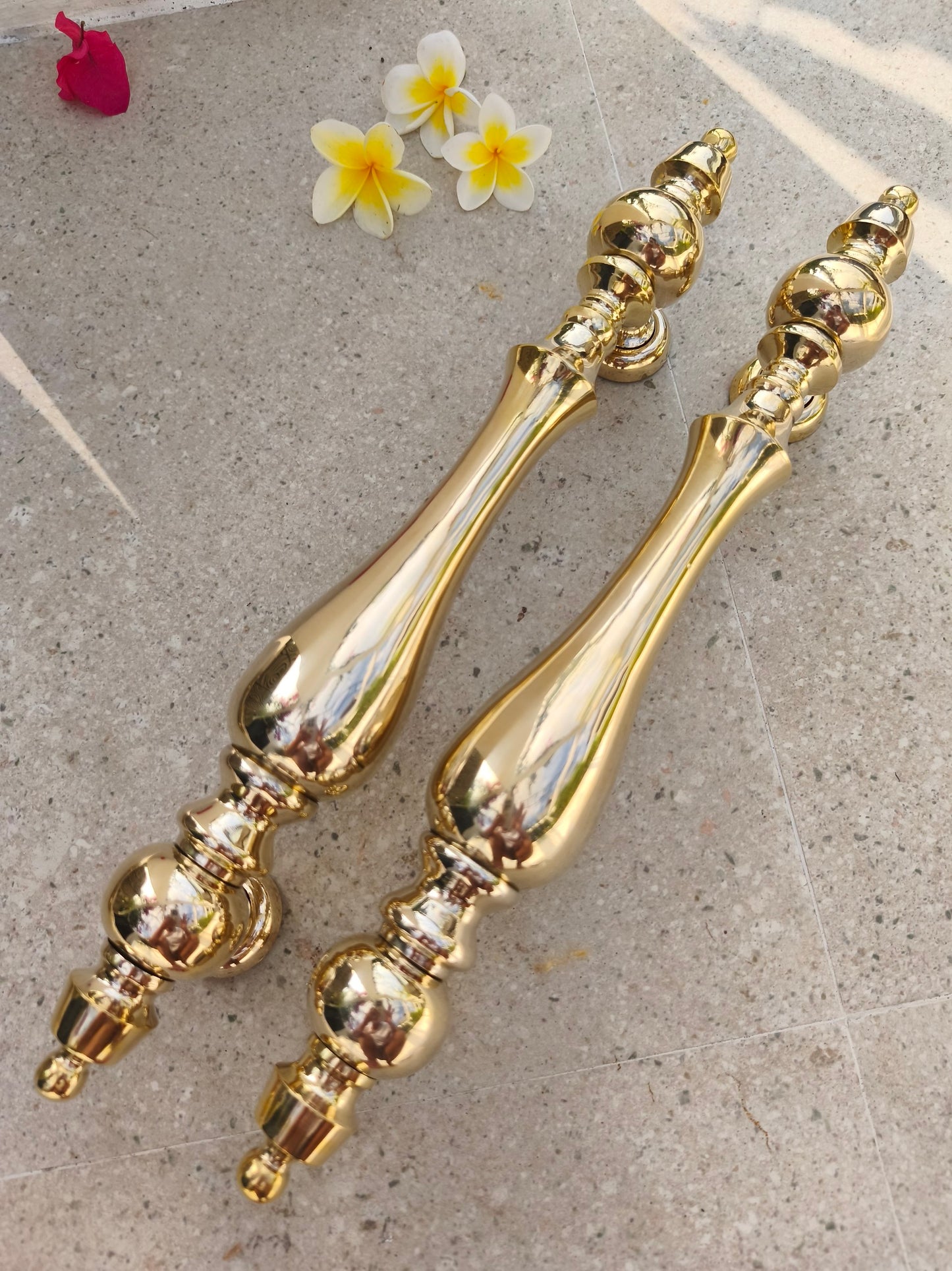 2x pc 43 cm Polished Brass Door Handles Pair, Victorian Inspired Ornate Door Pulls, Classic European Entry Door Hardware, Luxury Gold Finish