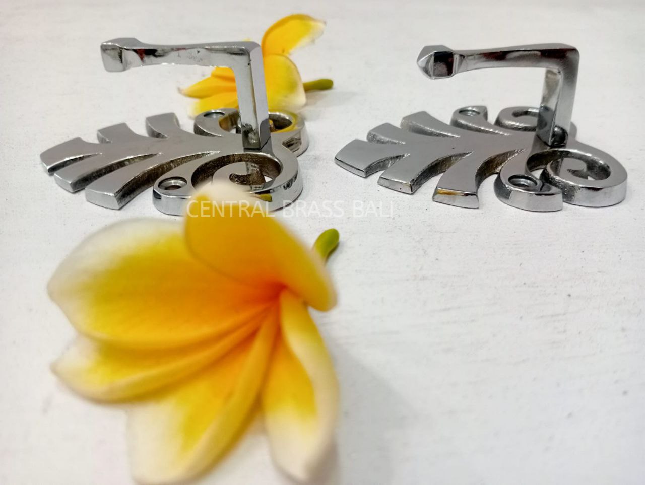 4pcs Monstera Hooks Silver Brass