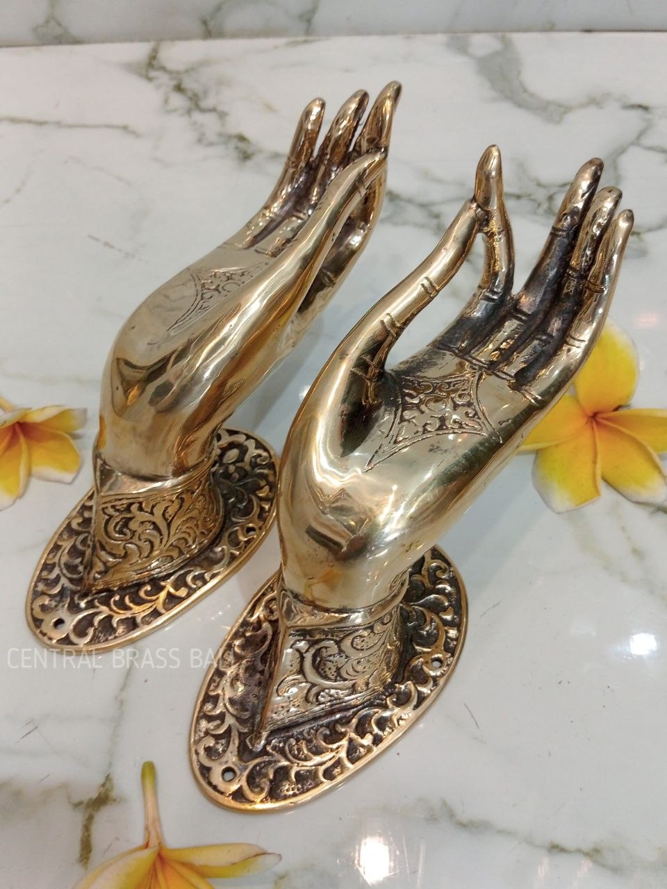 Rustic small hand