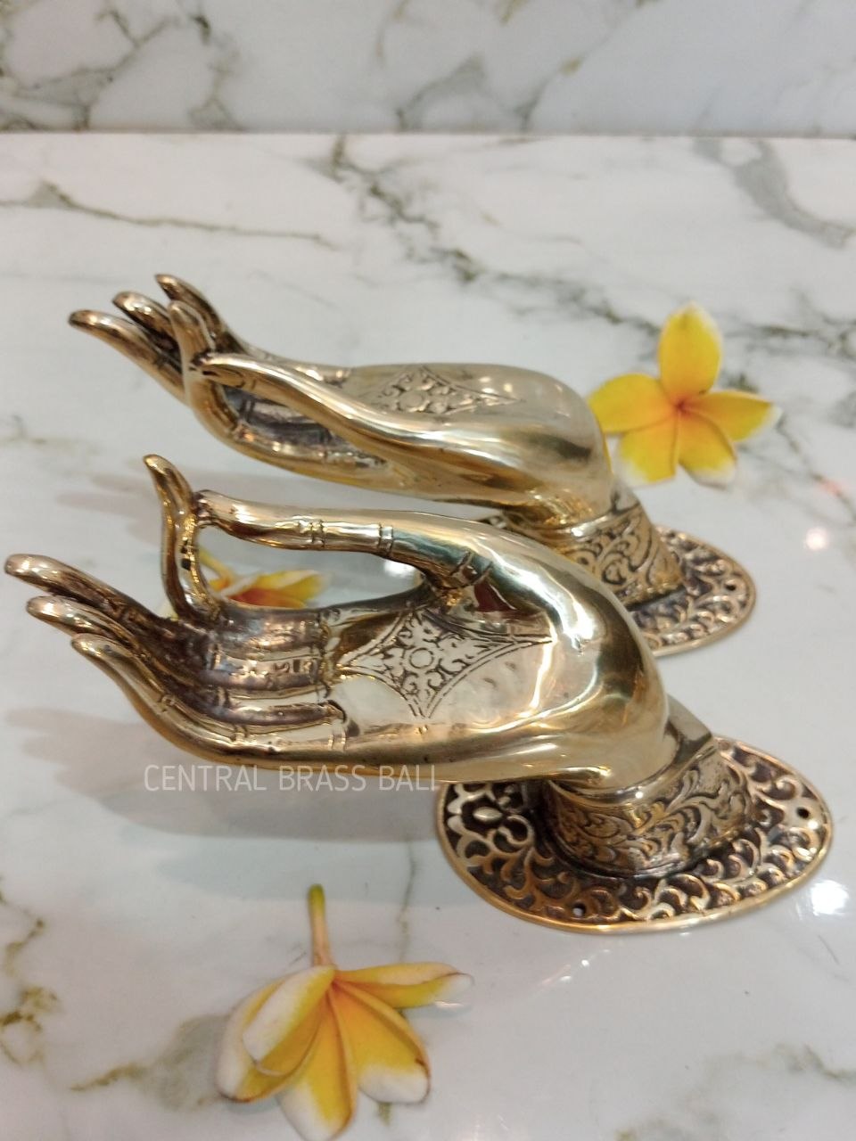 Rustic small hand