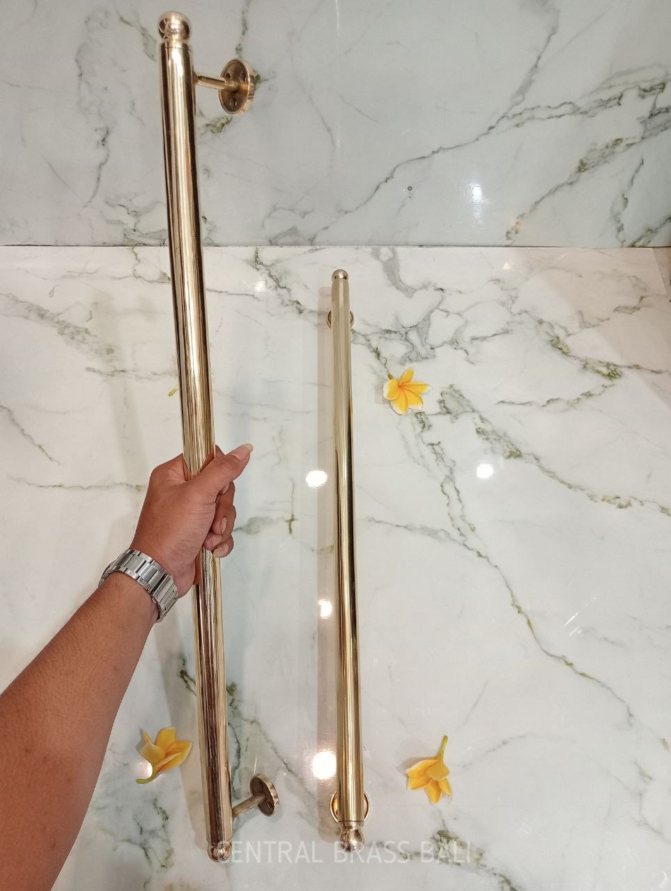 2pcs Polished Brass 70cm, solid plain end round door handle Brass