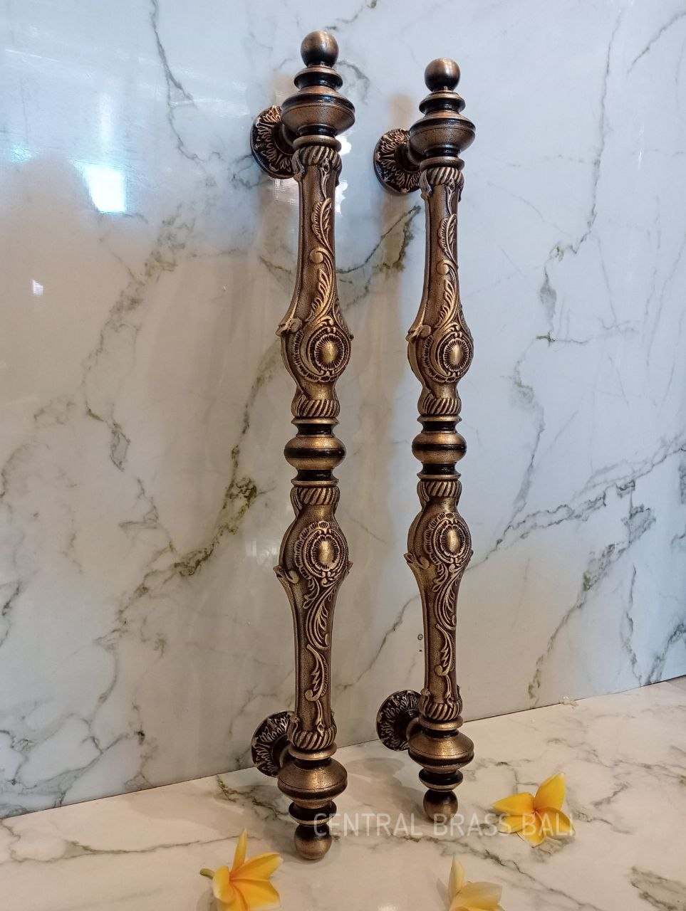 67cm Luxor handle