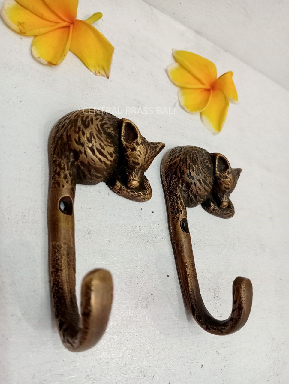 6pcs Fox Vintage brass Hooks
