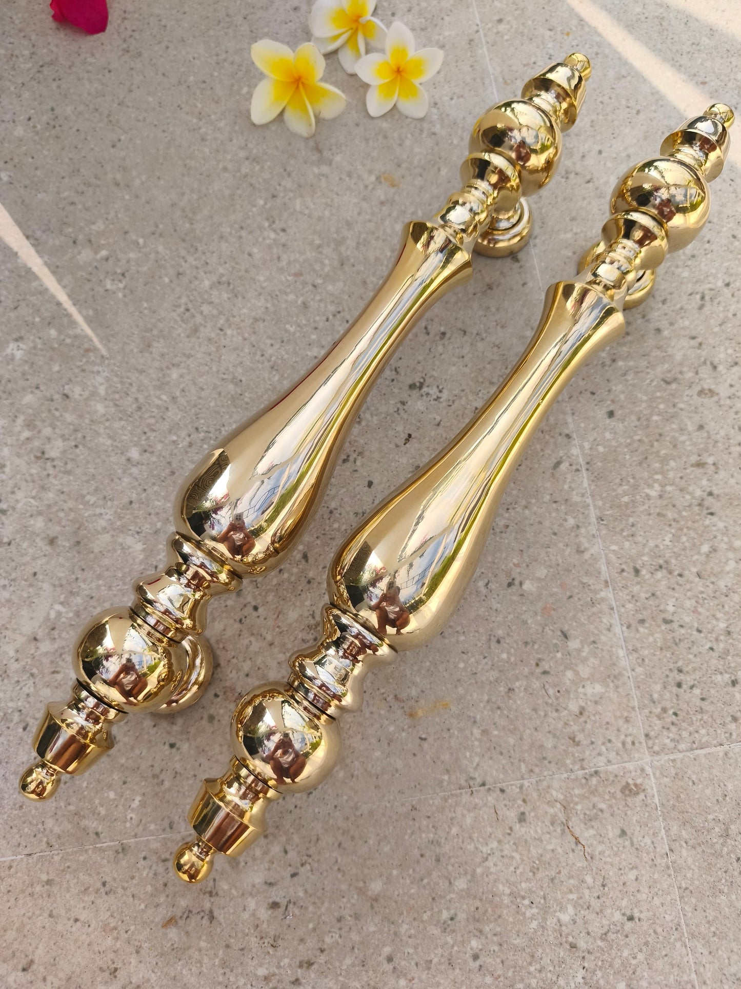 2x pc 43 cm Polished Brass Door Handles Pair, Victorian Inspired Ornate Door Pulls, Classic European Entry Door Hardware, Luxury Gold Finish
