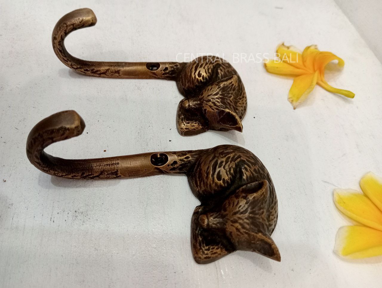 6pcs Fox Vintage brass Hooks