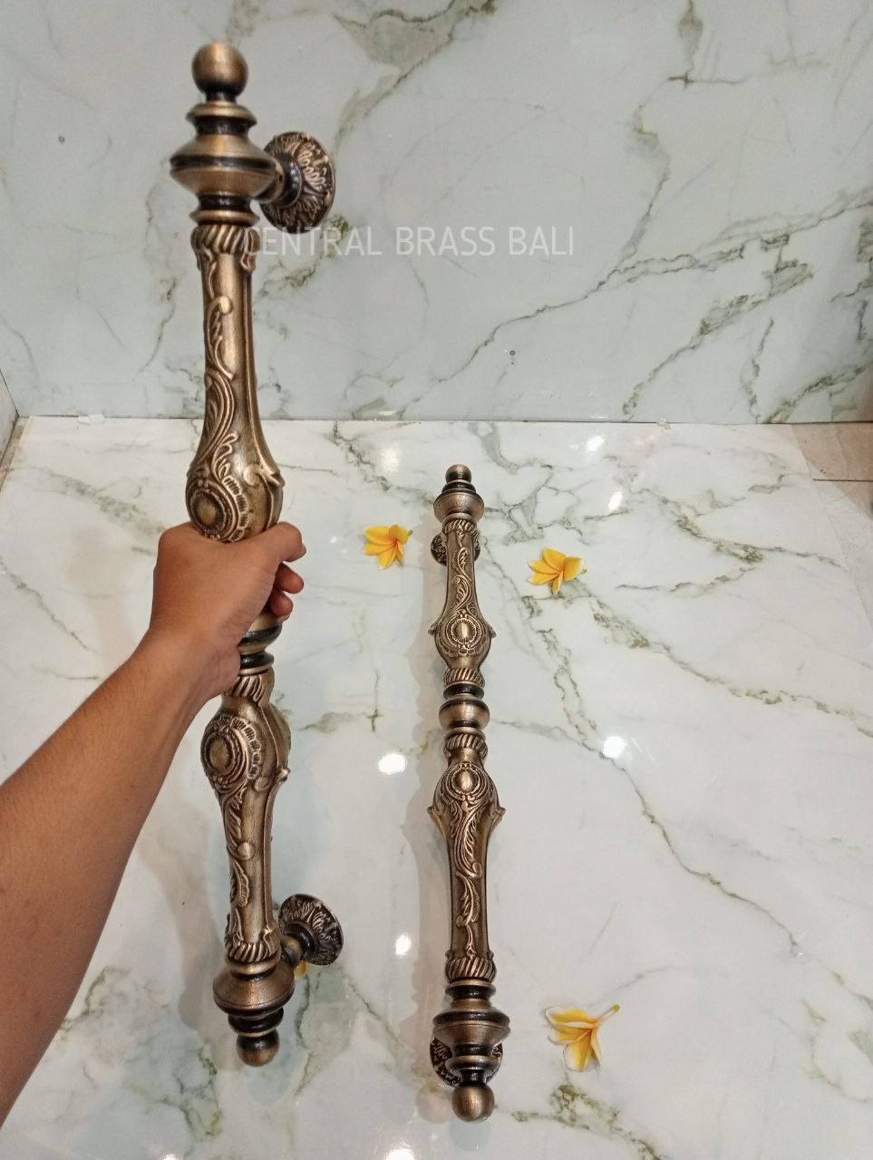 67cm Luxor handle