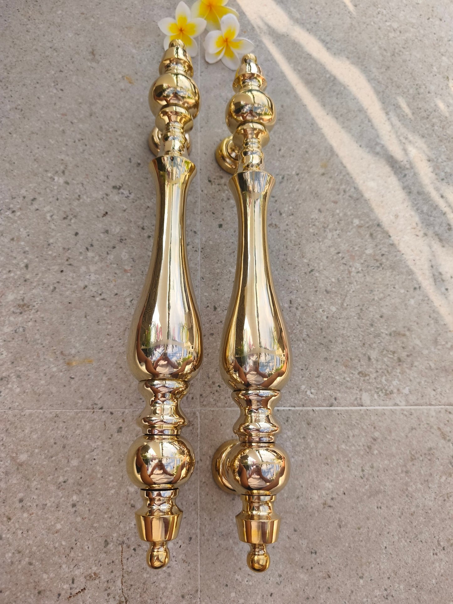 2x pc 43 cm Polished Brass Door Handles Pair, Victorian Inspired Ornate Door Pulls, Classic European Entry Door Hardware, Luxury Gold Finish