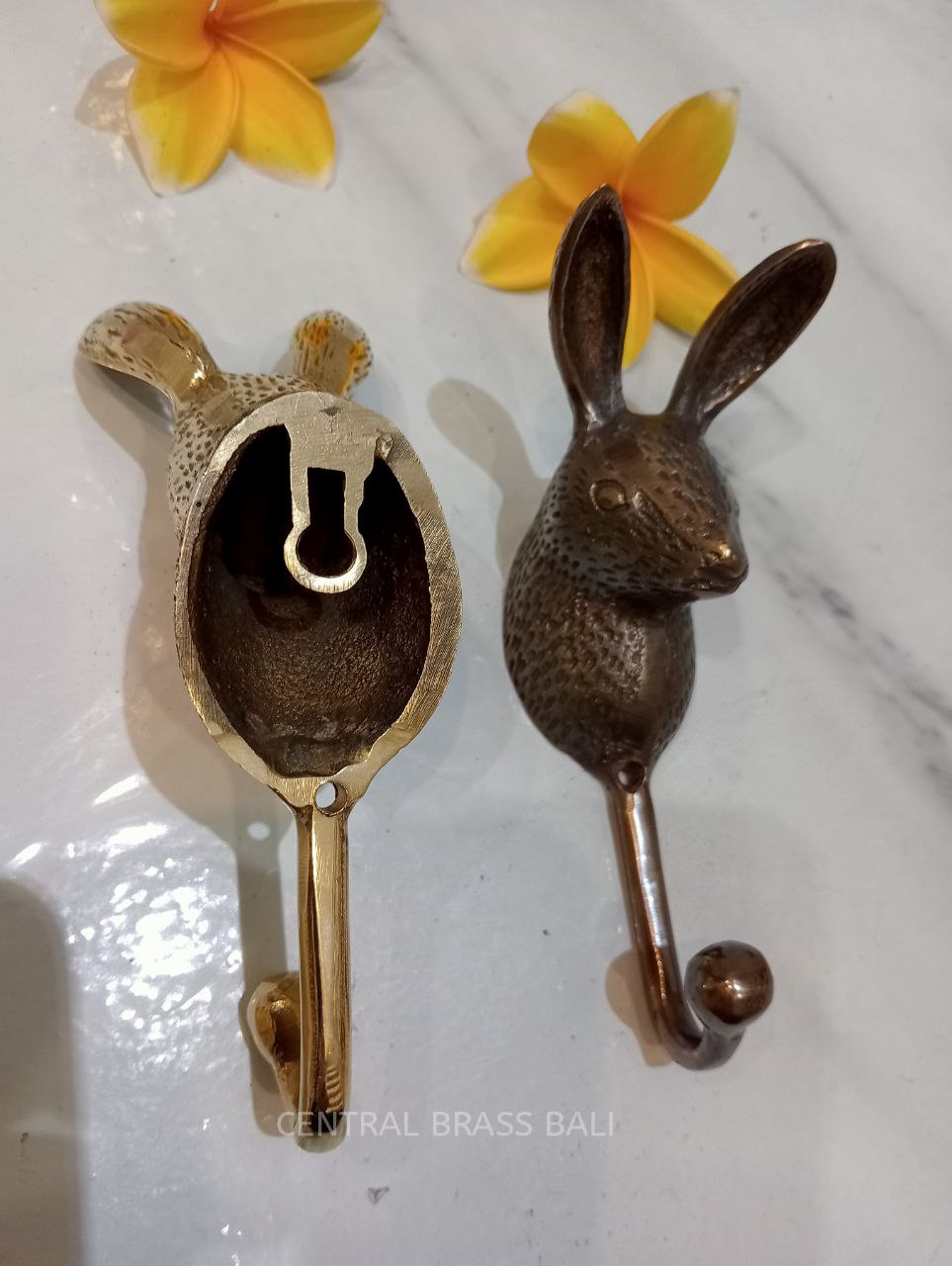 Set of 3pcs Rabbit Brass Hooks