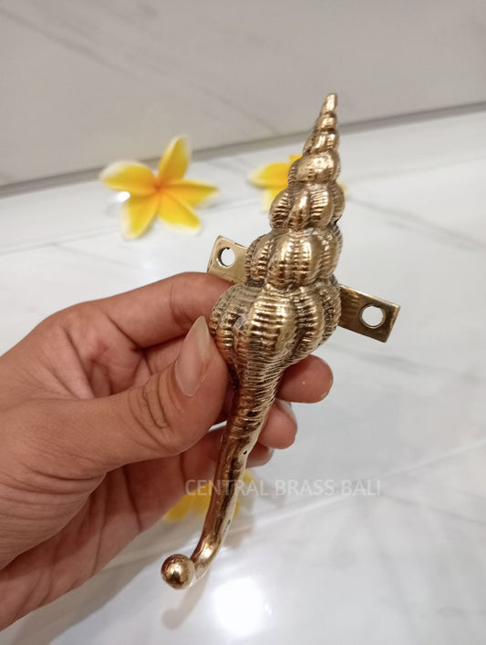 Set of 4pcs Shell Hook Brass