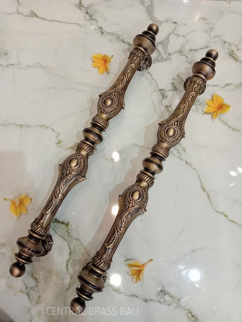 67cm Luxor handle
