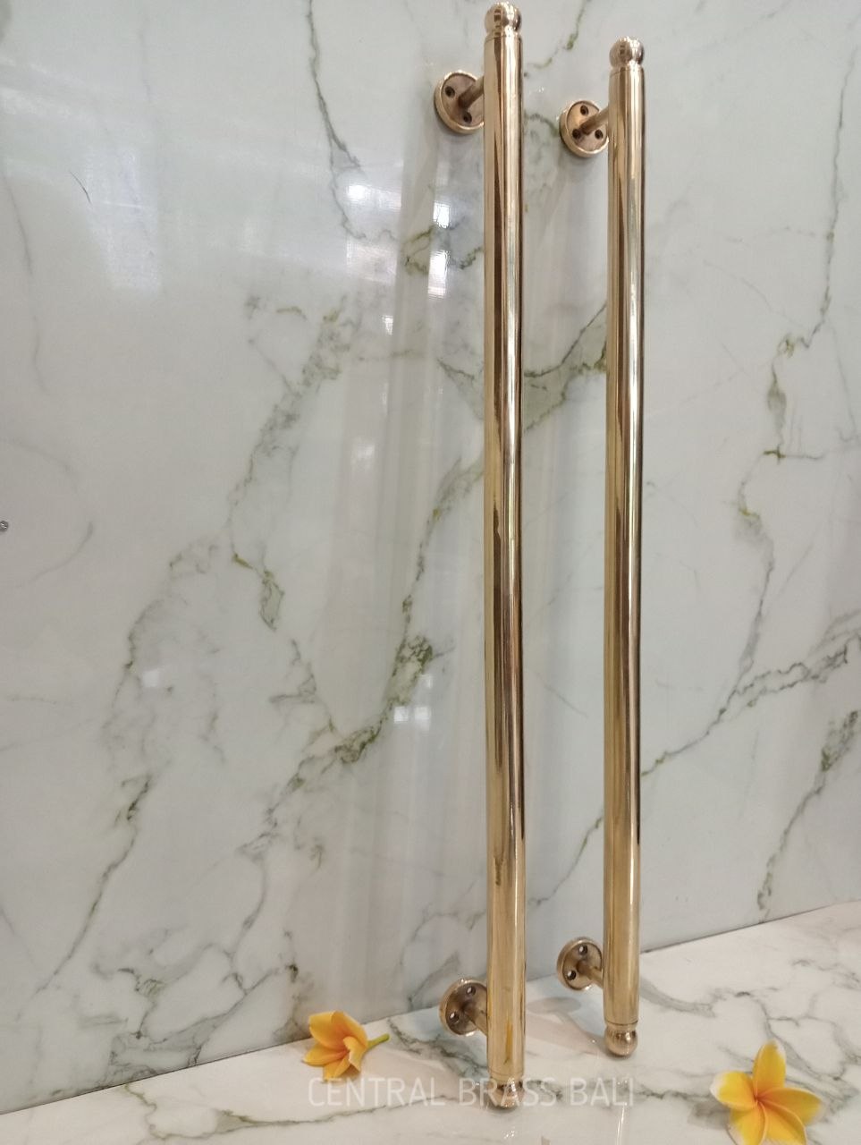 2pcs Polished Brass 70cm, solid plain end round door handle Brass