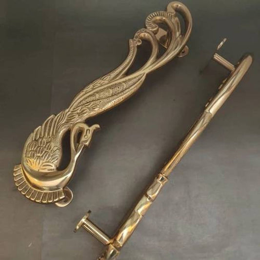 Peacock handle